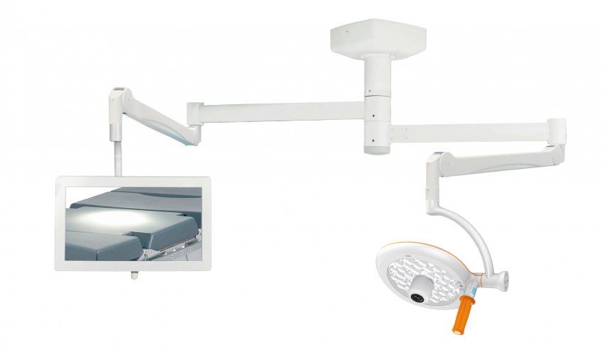 xr 1 max ceiling with monitor copia